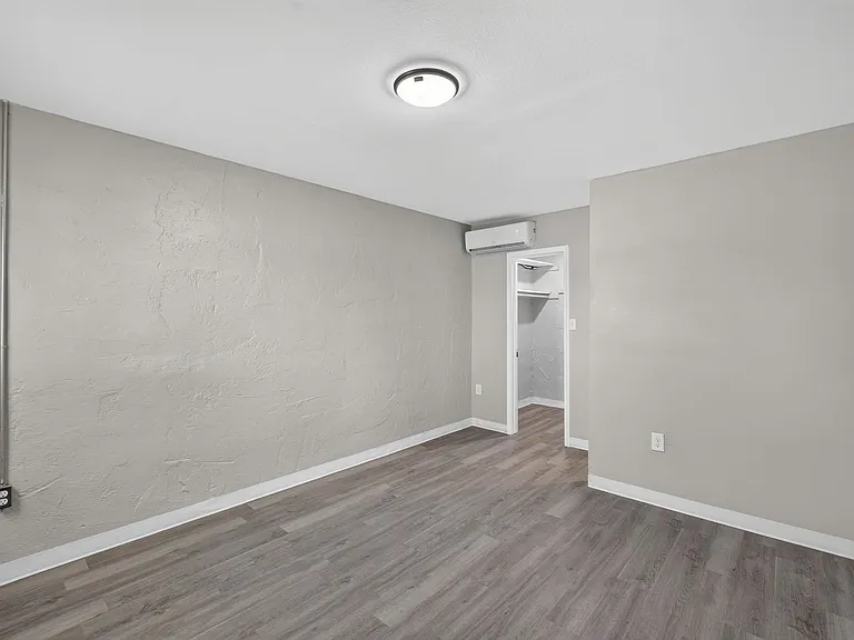 Welcome to Route 66 Apartments in Albuquerque, NM — Photo 5