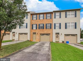 22 Grace St, Hanover, PA 17331