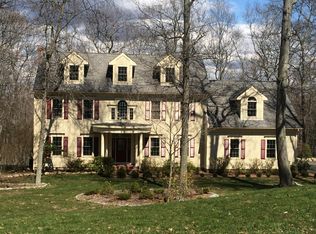 11 White Pine Ln, Guilford, CT 06437