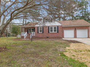 129 Cedar Rd, Chesapeake, VA 23322