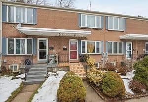 4th image of 740 Kennedy Rd #49