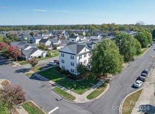 4074 Town Center Rd, Harrisburg, NC 28075