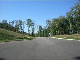 2nd image of 5 Crosstimber Ct