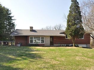 1395 Rainbow Dr NE, Lancaster, OH 43130