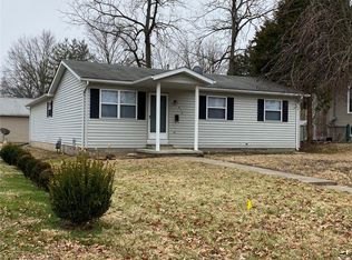 416 S 14th St, Belleville, IL 62220