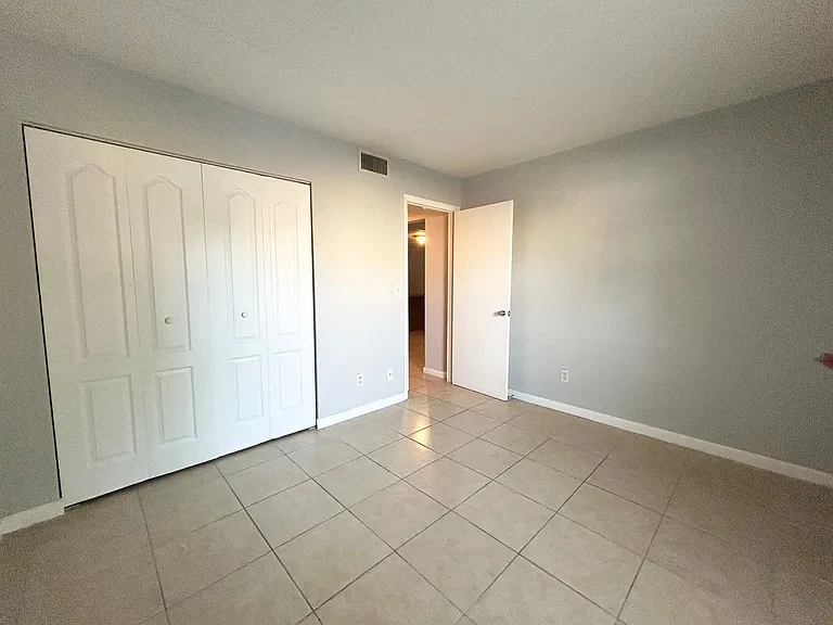 1229 Kennedy Rd #71 — Photo 17