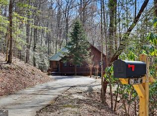 182 Blueberry Ln, Rabun Gap, GA 30568