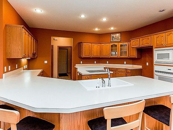 5th image of 833 Shadetree Ct