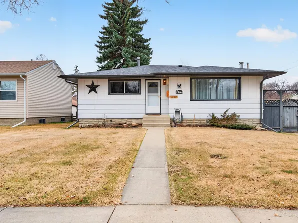 10010 105th St, Fort Saskatchewan, AB T8L 2G4