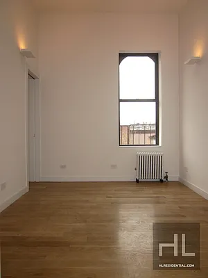 Rented by Highline Residential | media 44