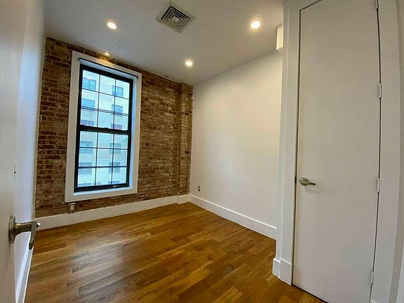 5th image of 506 Warren St #3I