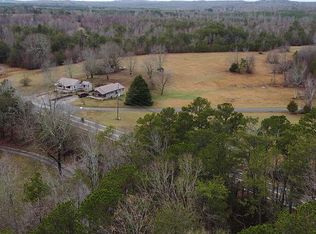 607 New Home Rd, Trenton, GA 30752