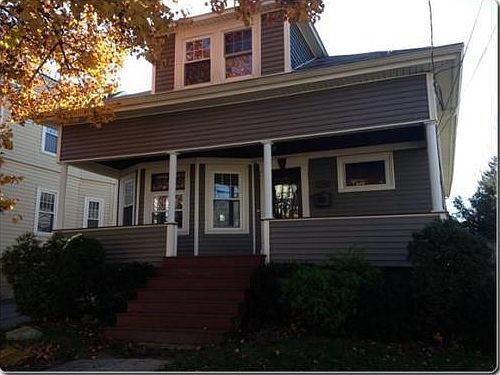 2nd image of 114 Bartlett Ave