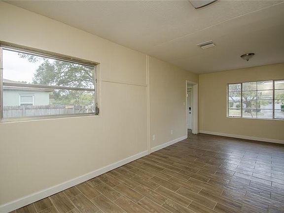 5th image of 6050 17th Ave N