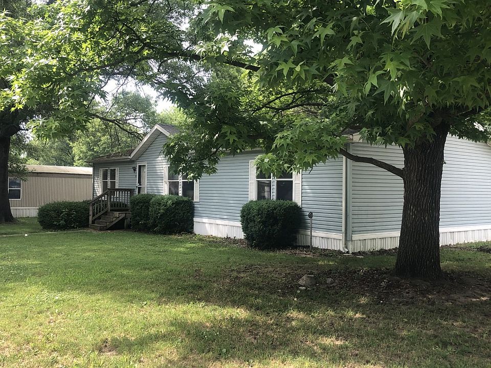 2nd image of 530 Reynolds Dr #99