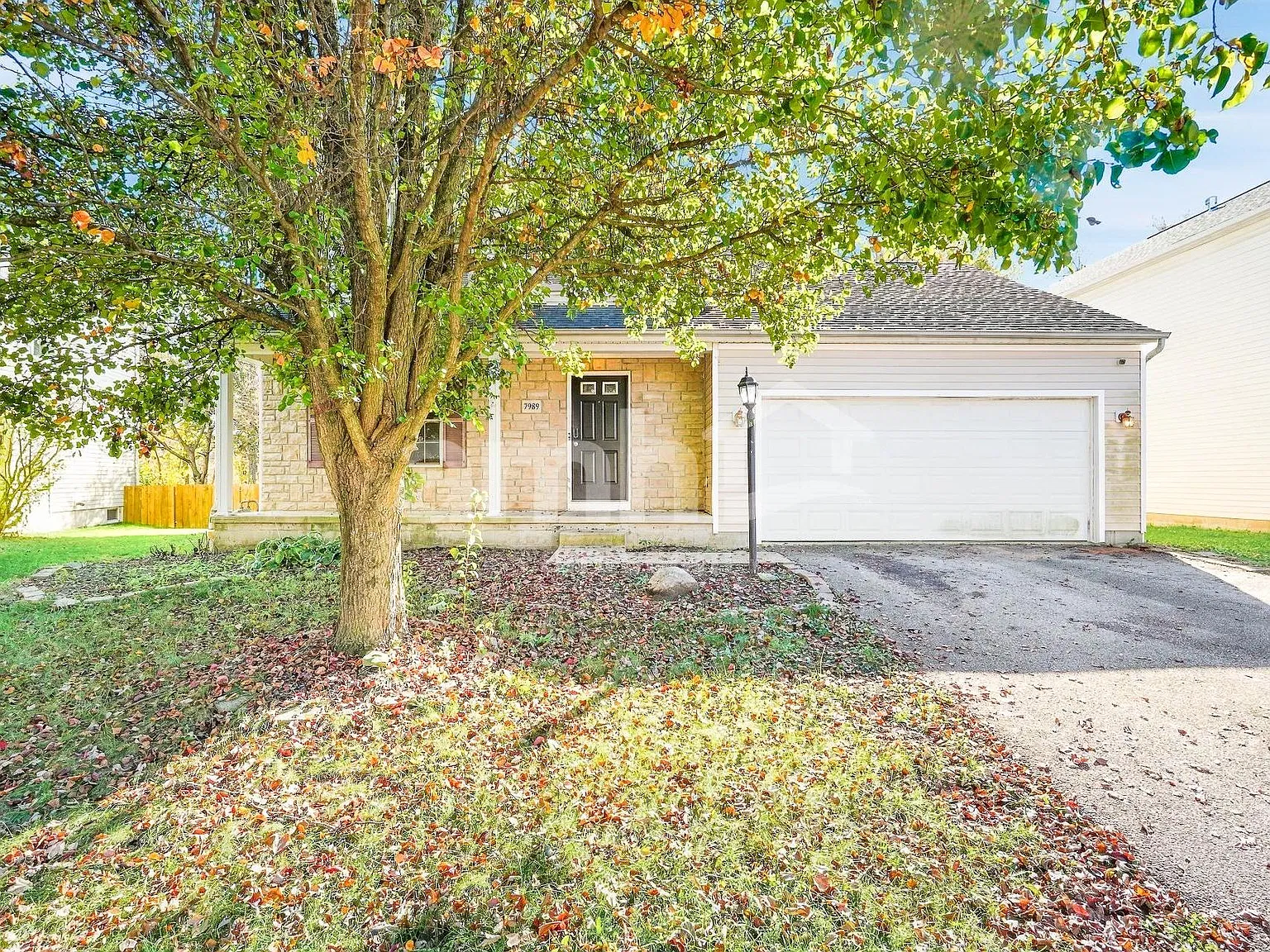 4 bed, 2.5 bath, 2190 sqft, $2,720 — Photo 1