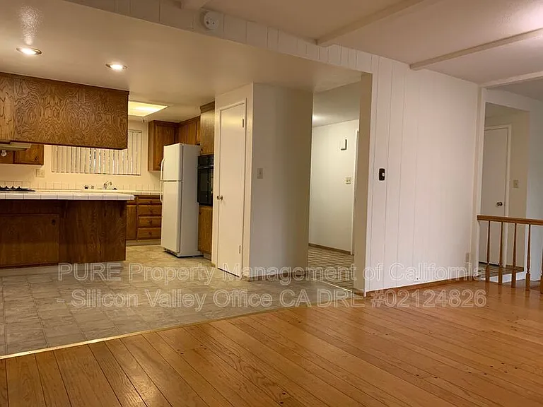8137 Presidio Dr — Photo 7
