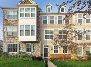 1902-1902 Gabriel Ln, Highland Park, NJ 08904