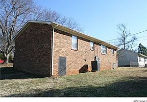 2nd image of 105 N Tracy St