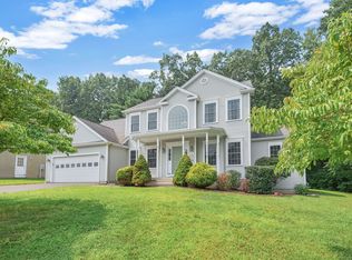 26 Cyr Dr, Manchester, CT 06040