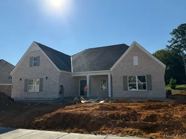 1029 Sunfield Dr, Prattville, AL 36066