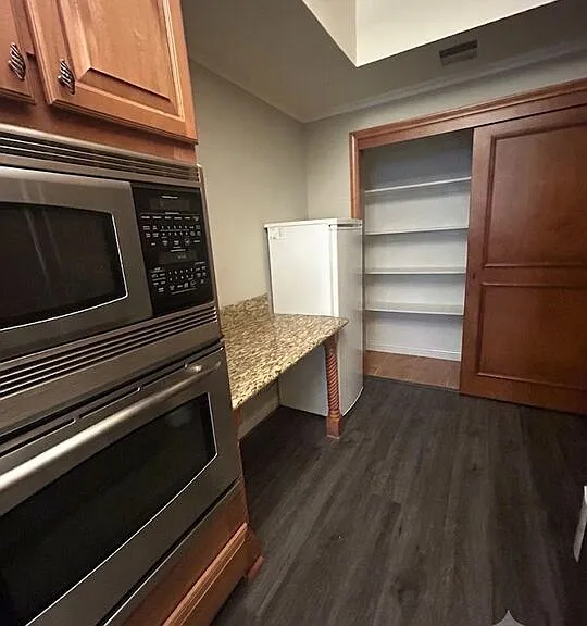 1818 Pelham Ave #103 — Photo 31