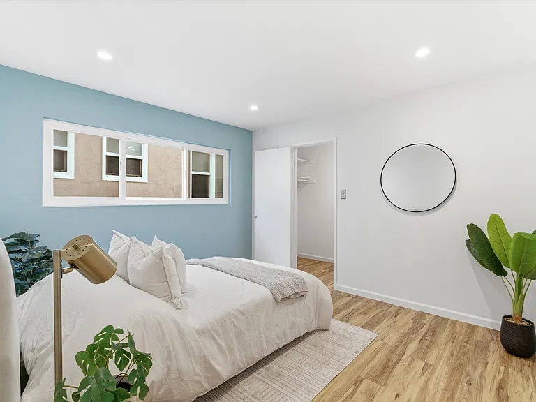 3609 E 2nd St #207 — Photo 10