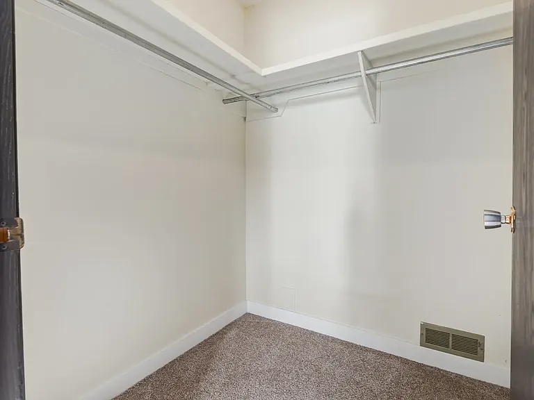 1 Huntington Hl NW — Photo 56
