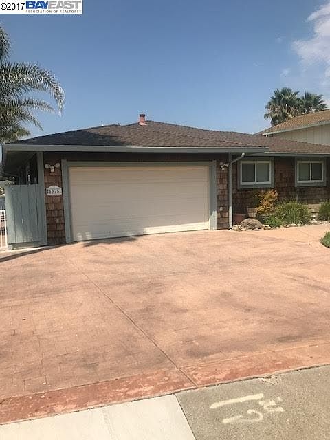 1st image of 5375 Willow Lake Ct