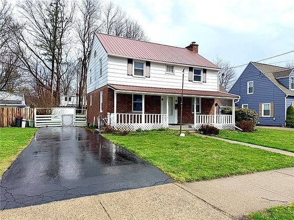 2nd image of 215 Onondaga St