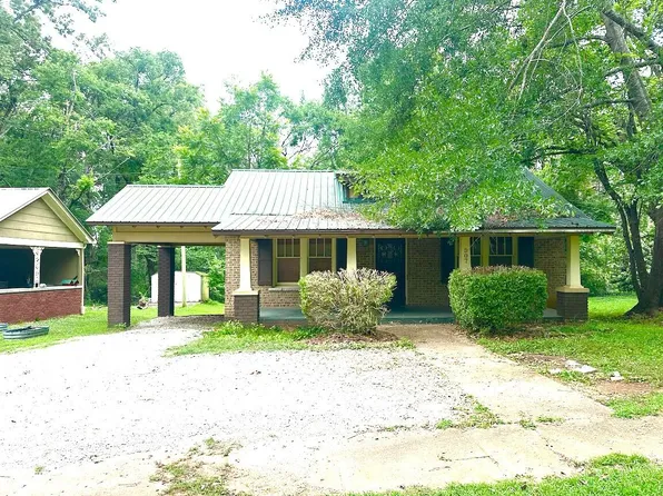 507 Moss Hill Dr, New Albany, MS 38652