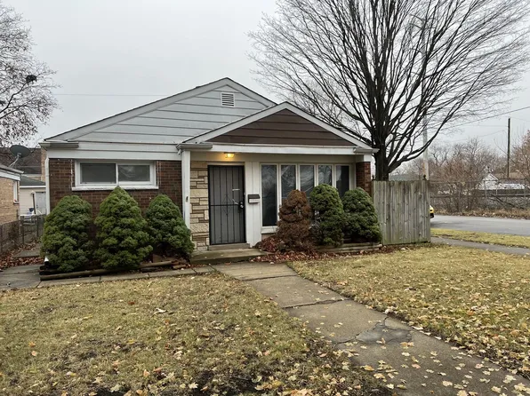 3551 W 81st Pl, Chicago, IL 60652