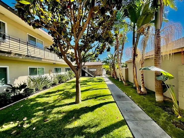 12437 Harris Ave #A8 — Photo 21