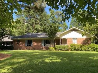 702 Sumrall Rd, Columbia, MS 39429
