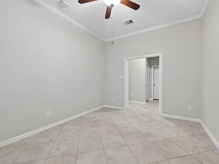 134 S Bearkat Ct — Photo 27