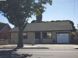 6374 Mayhews Landing Rd, Newark, CA 94560