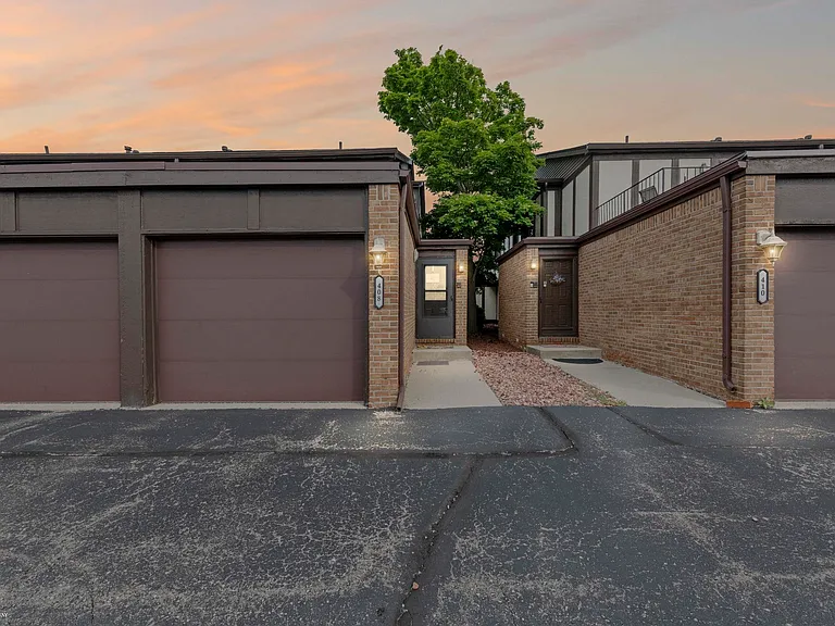 408 Country Club Dr — Photo 24