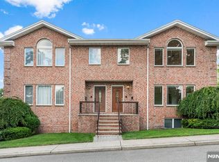 2445 Leighton St, Fort Lee, NJ 07024