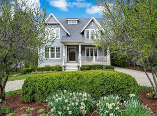 910 S Grant St, Hinsdale, IL