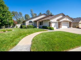 461 Spire Point Dr, Redding, CA 96003