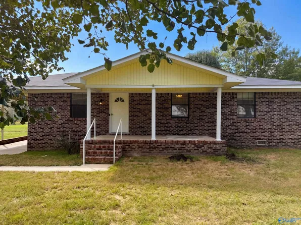 70 Chimney Rock, Union Grove, AL 35175