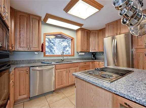 2nd image of 355 Louise Ln