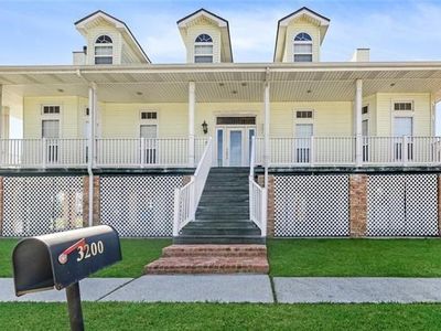 3200 Riverland Dr, Chalmette, LA, 70043