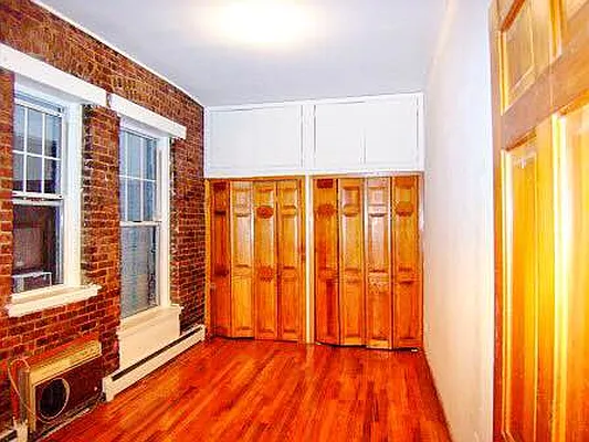 Rented by Friedman Roth Realty | media 17