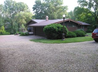 3123 Winter Ridge Rd, Cedar Falls, IA 50613