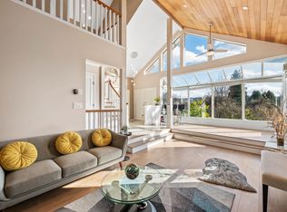 389 Metta St, Pt Moody, BC V3H 2Y6