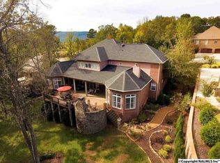 2714 Muir Woods Dr SE, Hampton Cove, AL 35763