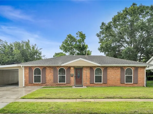2920 Surfwood Dr, Gretna, LA 70056