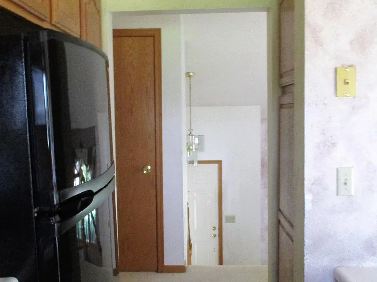 1017 E Oakland St — Photo 8
