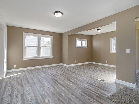 4th image of 324 Lakeview Ave
